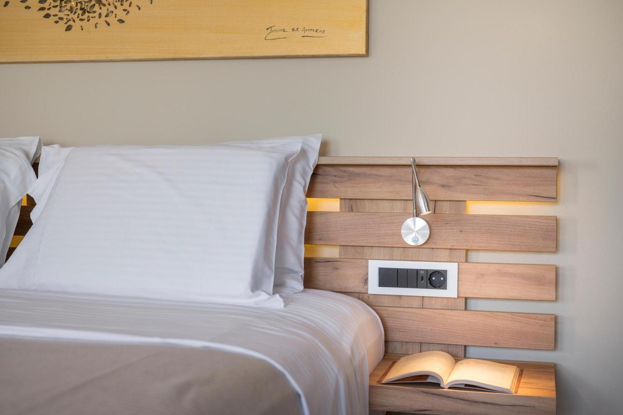 Sun Ray Luxury Apartments Агия-Марина Номер фото