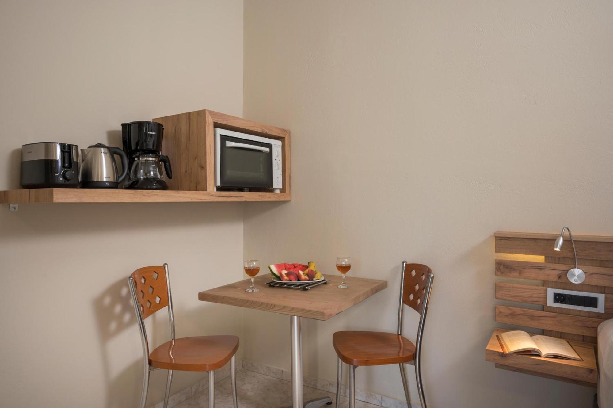 Sun Ray Luxury Apartments Агия-Марина Номер фото